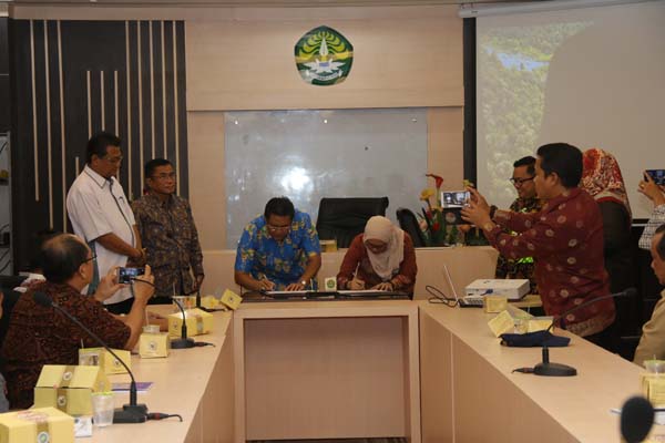 Universitas Riau dan Yayasan Belantara Jalin Kerjasama dalam Pengelolaan Konservasi Hutan