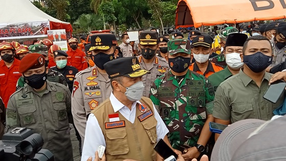 Gelar Apel Siaga Karhutla, Gubernur Riau Kerahkan 6.800 Personil Dari Semua Aspek
