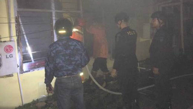 Ruangan Staf Bidang Humas Polda Riau Terbakar