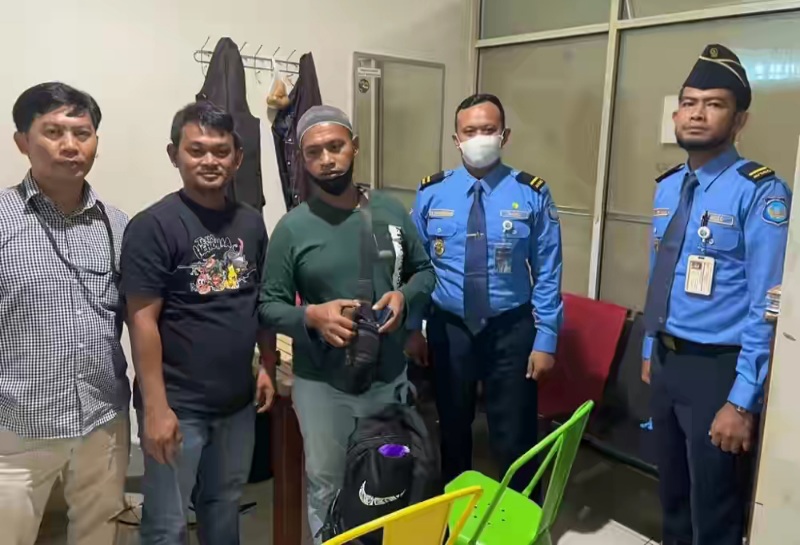 Pelaku Perdagangan Migran Ditangkap di Bandara