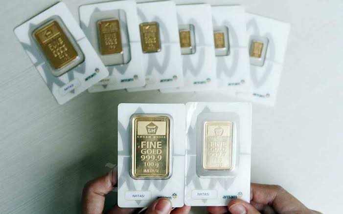 Akhir Pekan Ini, Emas Antam Turun Rp 7.000