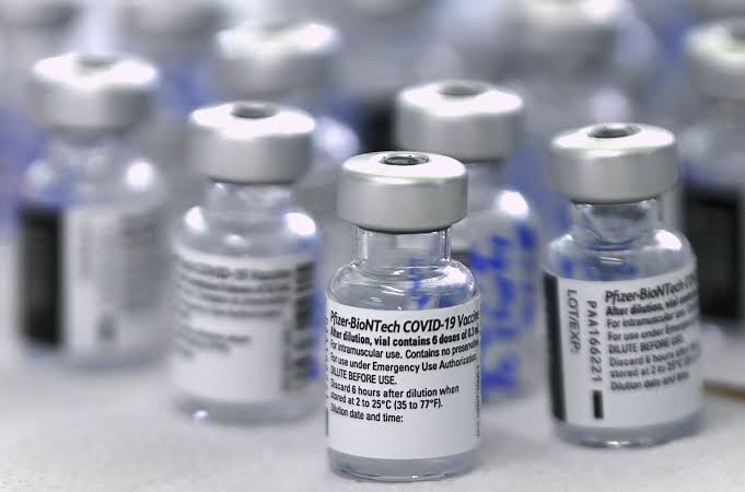 Pfizer-BioNTech Mulai Siapkan Vaksin Covid-19 Spesial untuk Omicron