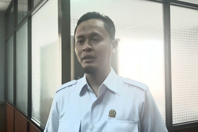 Demokrat Berharap Pimpinan DPRD Riau Damaikan Fraksi