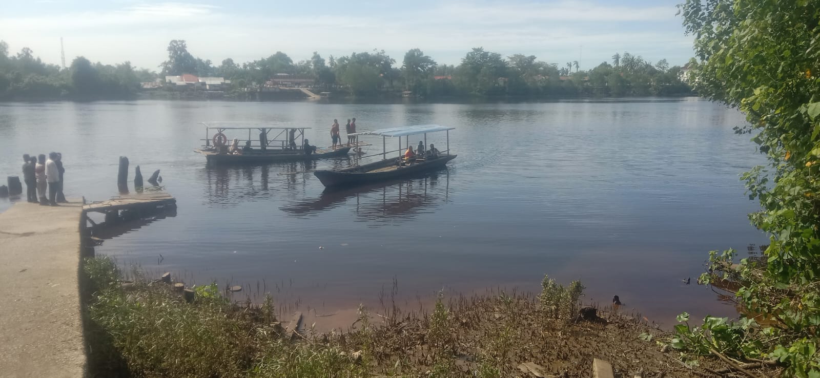 Diduga Bocor, Perahu Penyebrangan Rakyat di Siak Karam, Semua Penumpang Selamat