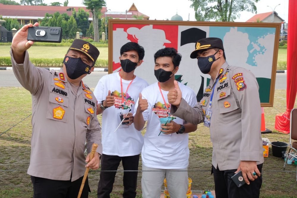 Kapolri Buka Bhayangkara Mural Festival 2021 Polda Riau