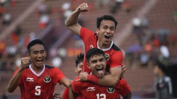 Egy Tampil Luar Biasa,  Indonesia Bantai Filipina 4 - 0