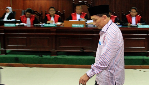 Fuad Amin Diberhentikan Sebagai Anggota DPRD Bangkalan