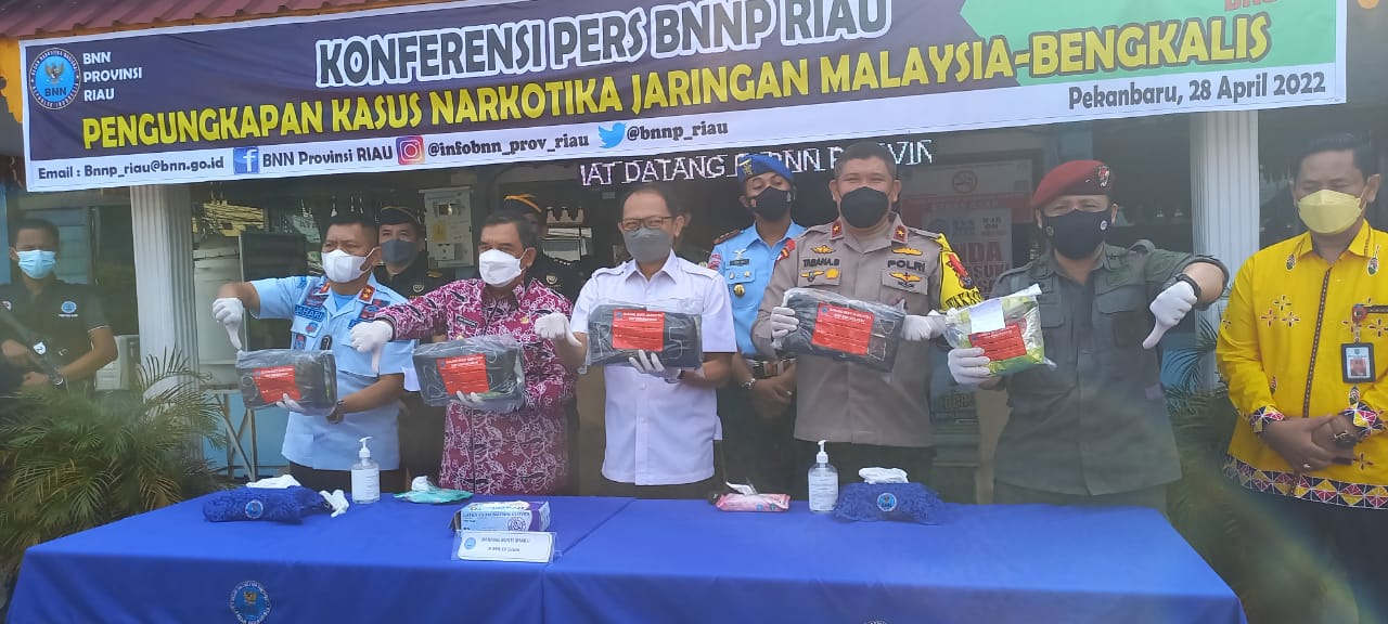 Lagi! BNN Provinsi Riau Bekuk Sindikat Pengedar Narkoba Jaringan Internasional
