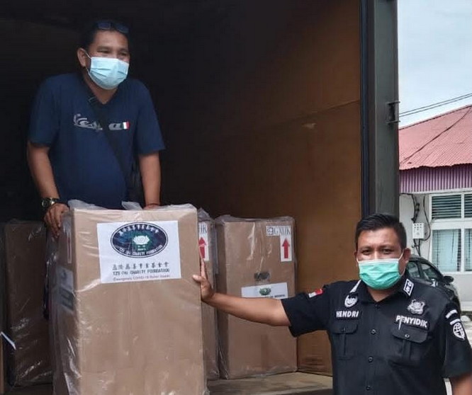 Kabupaten Kuansing Terima Bantuan Obat dan Oksigen dari Pemprov Riau