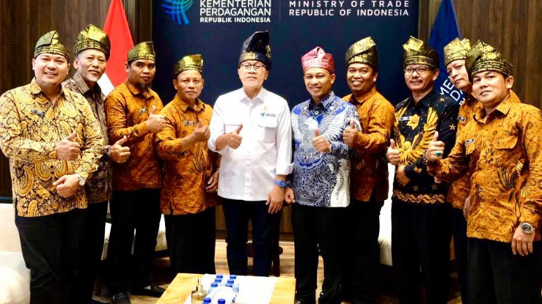 Putaran Duit Perhari Rp 15 Milyar Menteri Zulkifli Hasan Undang Pedagang Bakso Riau