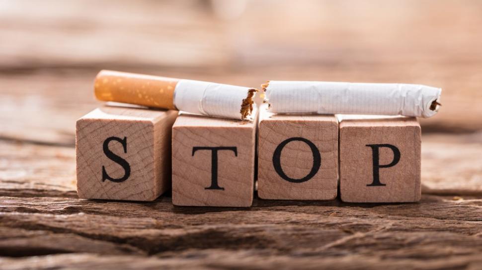 Waspada Terserang Sakit Jantung, Bupati Rohil Afrizal Sintong Berhenti Merokok