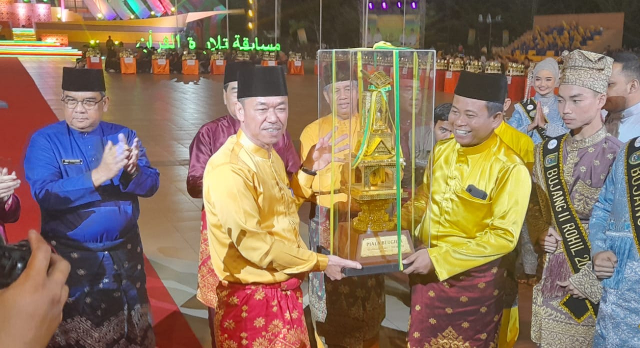 Kabupaten Rokan Hilir Juara Umum I MTQ XL Riau 2022