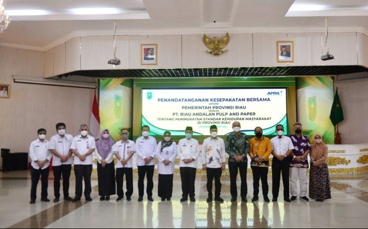 RAPP dan Pemerintah Provinsi Riau Tandatangani MoU Bidang Pendidikan dan Kesehatan
