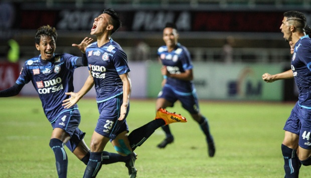 Tantang PSM di Makassar, Arema FC Siap Curi Poin Penuh