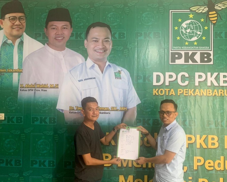 Berniat Berkontribusi Bangun Pekanbaru, Fadila Saputra  Daftar jadi Caleg Partai PKB