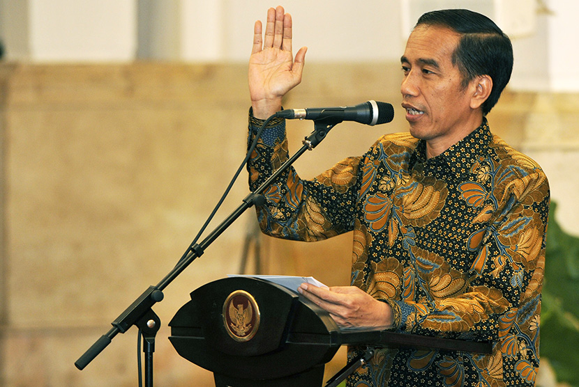 Jokowi : Kesempatan Untuk  Investasi di Pertamina dan PLN Terbuka Lebar
