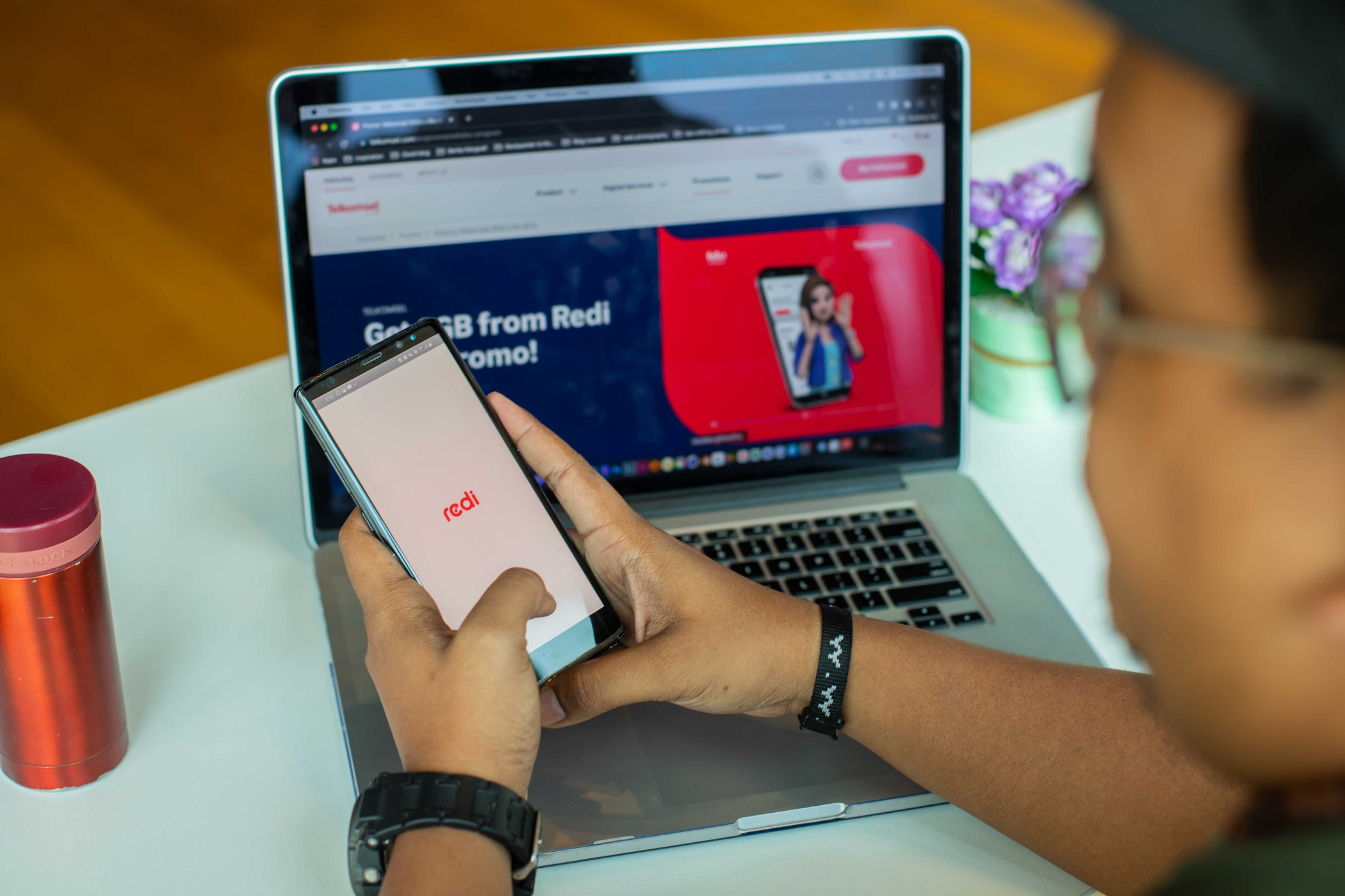 Permudah Akses Beragam Layanan Perbankan Digital dalam Satu Aplikasi, Telkomsel Hadirkan Aplikasi RE