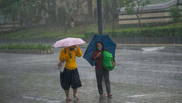 Waspada Hujan Disertai Petir dan Angin Kencang di Kampar, Rohul, Siak, Pelalawan dan Kuansing Hari I
