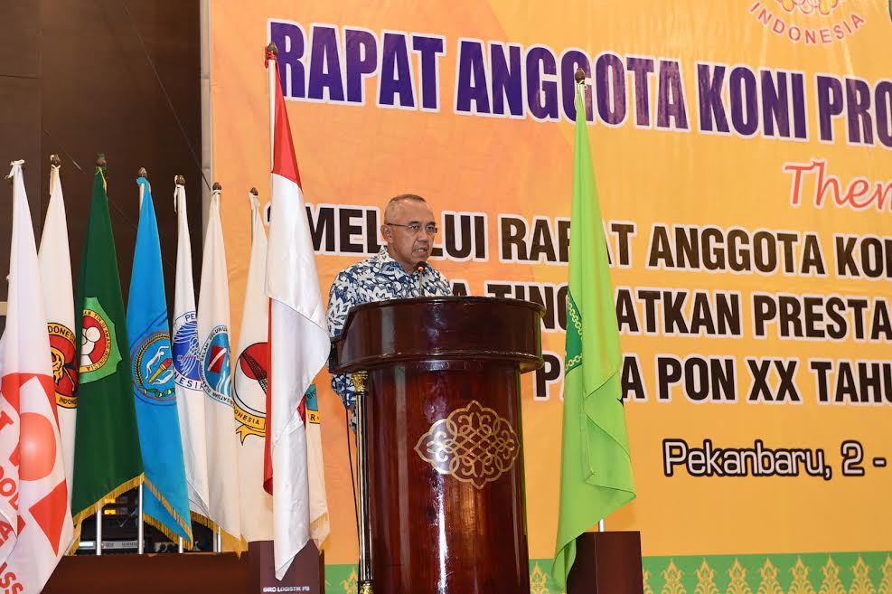 Gubri buka Rapat Anggota Koni Provinsi Riau Tahun 2017