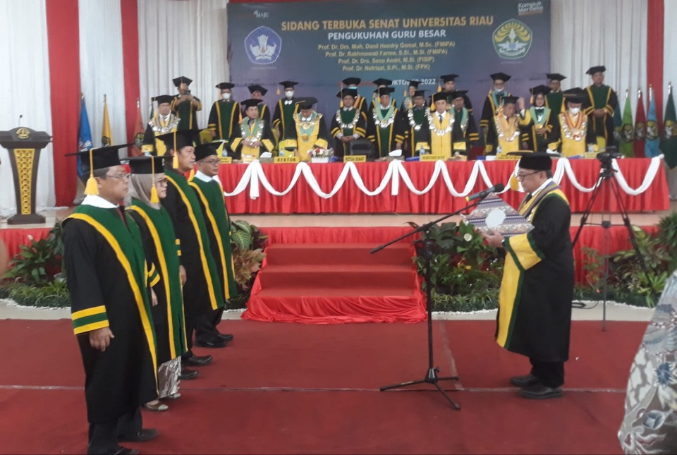 Keren, Universitas Riau Miliki Empat Professor Baru
