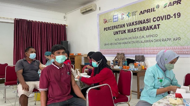 Vaksinasi Capai 98 persen, Apindo-OJK Riau Kerjasama RAPP Kejar Target Herd Immunity
