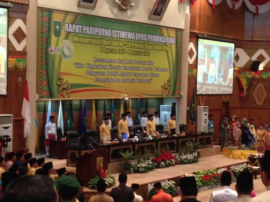 Paripurna DPRD Riau Bersempena HUT ke-59 Provinsi Riau