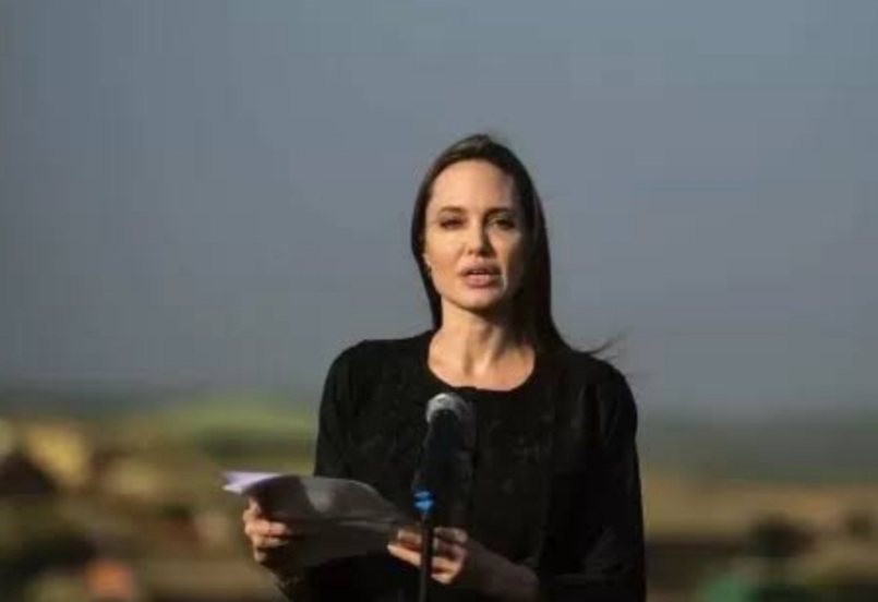 Kecam Israel, Aktris Angelina Jolie Sebut Gaza Berubah Dari Penjara Terbuka Menjadi Kuburan Massal