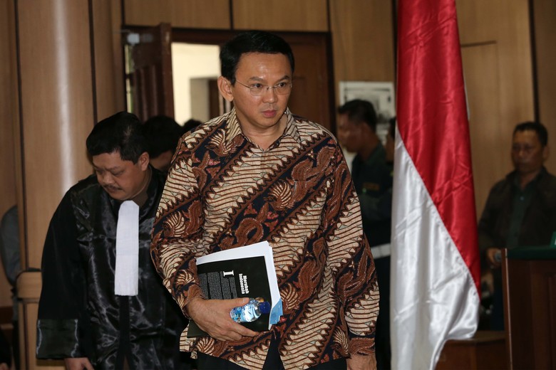 Jaksa Tuntut Ahok 1 Tahun Penjara dengan Percobaan 2 Tahun