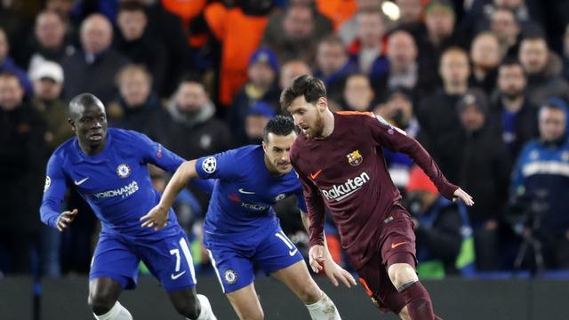 Barcelona Curi Gol Tandang di Stamford Bridge