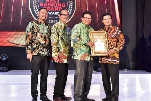 BRK Terima Award Good Financial Performance, Dihadiri Dir Operasional Denny M Akbar