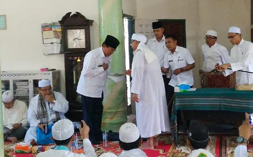Bupati Inhil Keluarkan Edaran Ajak Sholat Berjamaah untuk Makmurkan Masjid