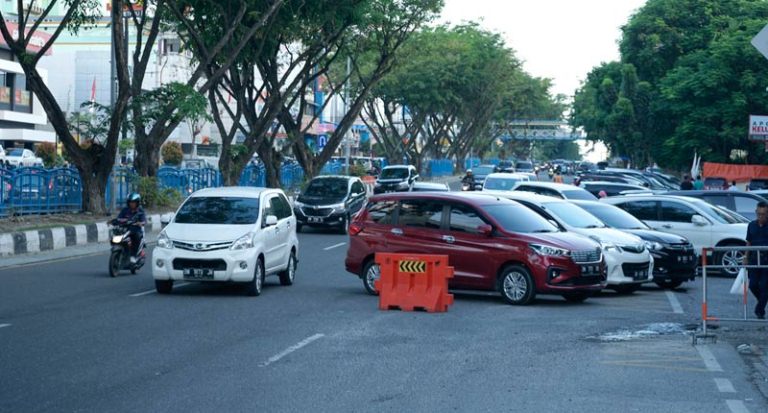 Pembayaran Parkir di Sejumlah Titik Jalan tak Pakai Uang Tunai