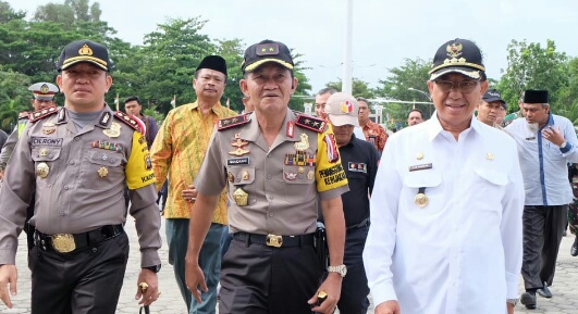 Sowan Ke Inhil, Bupati Dampingi Kapolda Riau Dan Danrem 031/Wirabima Tinjau TPS
