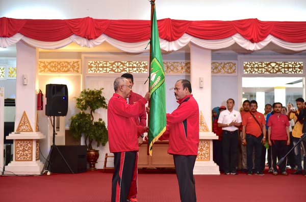 Gubri Kukuhkan 288 Atlet PPLP Riau