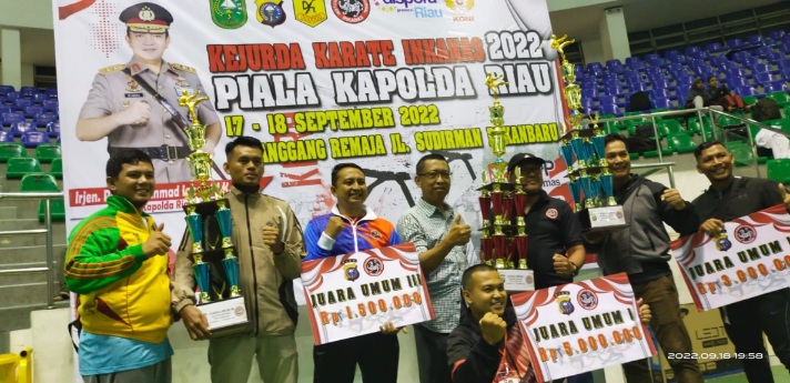 Kontingan Polresta Pekanbaru Juara Umum Kejurda Karate Inkanas 2022