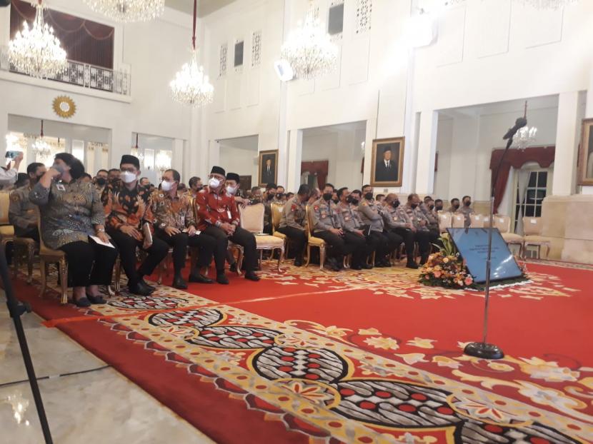 Jelang Tahun Politik, Jokowi Minta Internal Polri Solid
