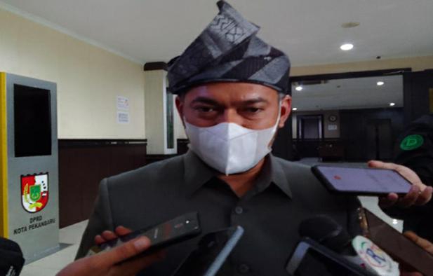Soal Pencopotan Jabatan Sebagai Ketua DPRD Kota Pekanbaru, Ini Respon Hamdani
