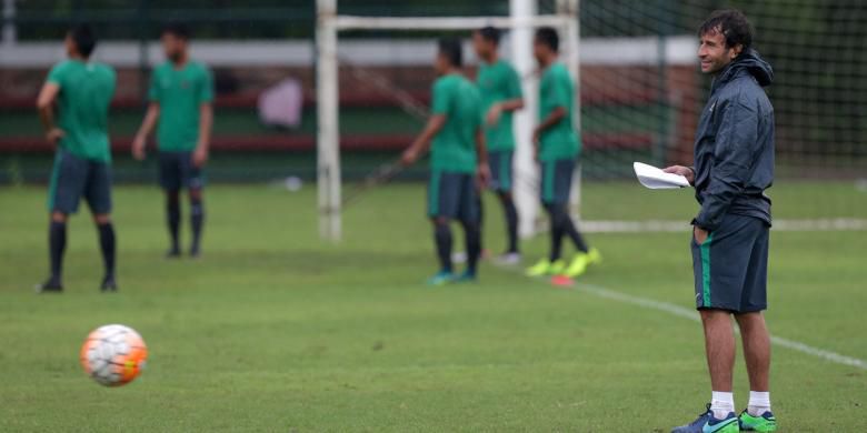 Luis Milla Panggil 25 Pemain di Seleksi Tahap Kedua Timnas Indonesia U-22