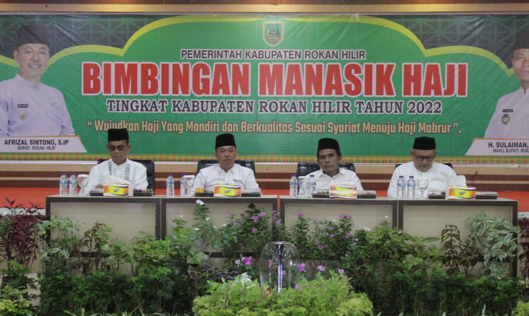 Bupati dan Ketua DPRD Rohil Menghadiri Penutupan Bimbingan Manasik Haji 1443 H