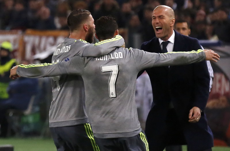 Zidane Yakin Madrid Juara La Liga