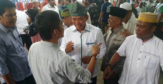 Masyarakat Pulau Kijang Mendoakan Firdaus - Rusli Pimpin Riau