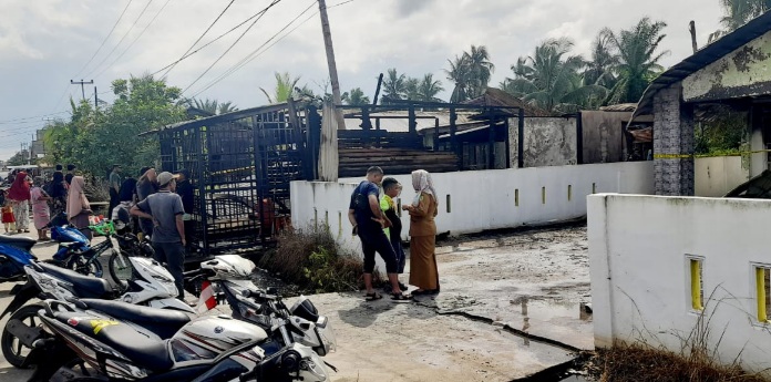Tiga Rumah di Jalan Nelayan Bagan Barat Terbakar