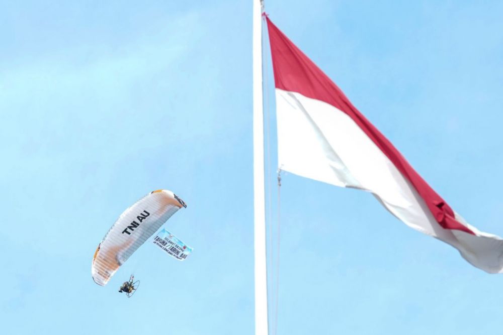 Pemprov Riau Akan Bagikan 10 Ribu Bendera Merah Putih ke Warga