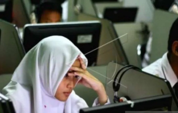 Kelulusan Ujian Sekolah SMK Negeri dan Swasta di Riau Capai 99,67 Persen