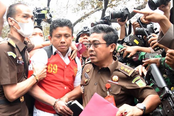 Jokowi Nilai Kasus Sambo Buat Kepercayaan Publik ke Polisi Runyam