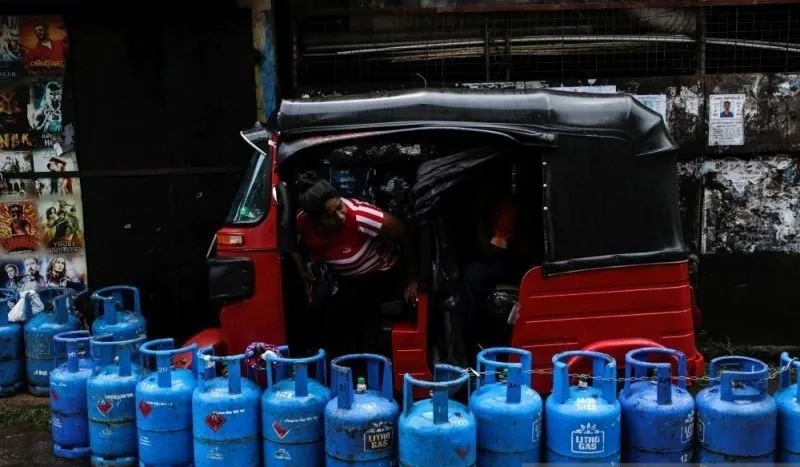 Krisis Sri Lanka, WNI Harus Antre Berjam-jam untuk Dapatkan BBM dan Gas