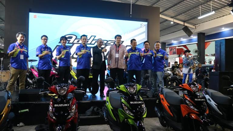“Suzuki Buka Jakarta Fair 2017 dengan Peluncuran 2 Skutik“