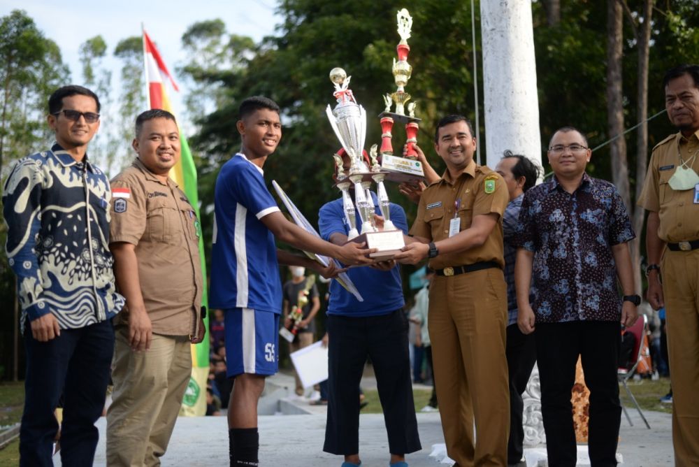 Unilak Cup Piala Gubernur Riau, SMAN Olahraga Pekanbaru Sabet Juara