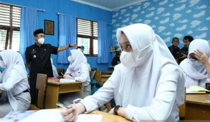 Riau Tak Perpanjang Libur Sekolah, Siswa Masuk 9 Mei