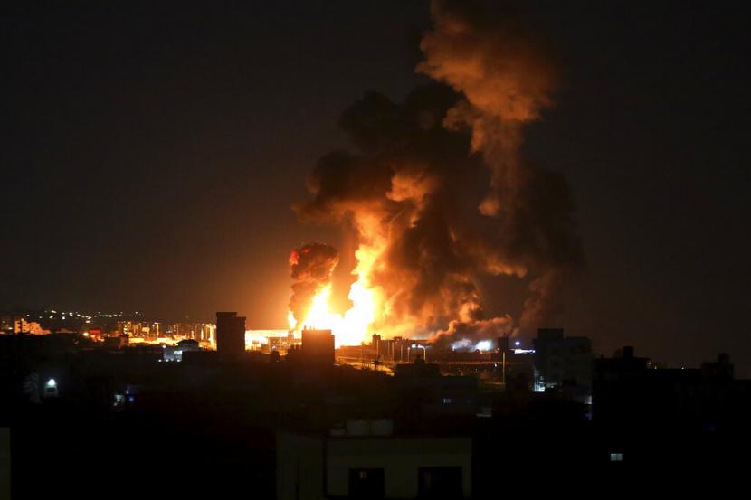 Serangan Udara Israel di Jalur Gaza, 10 orang Meninggal